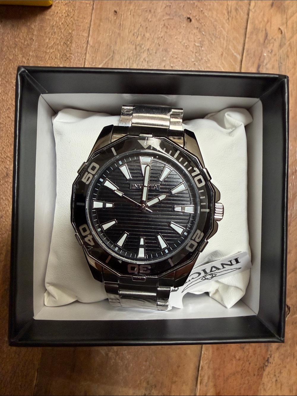 Invicta Men's Black Dial Silver Stainless Steel Sport Watch